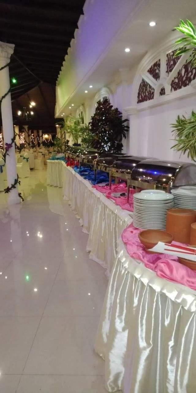 Bougain Villa Bentota Esterno foto