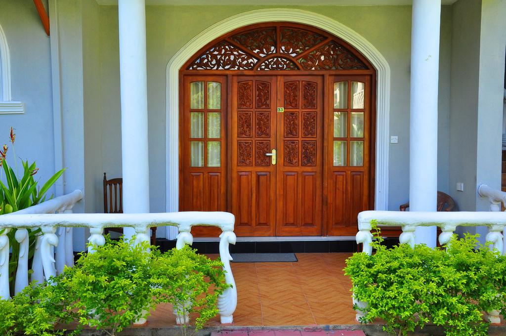 Bougain Villa Bentota Esterno foto